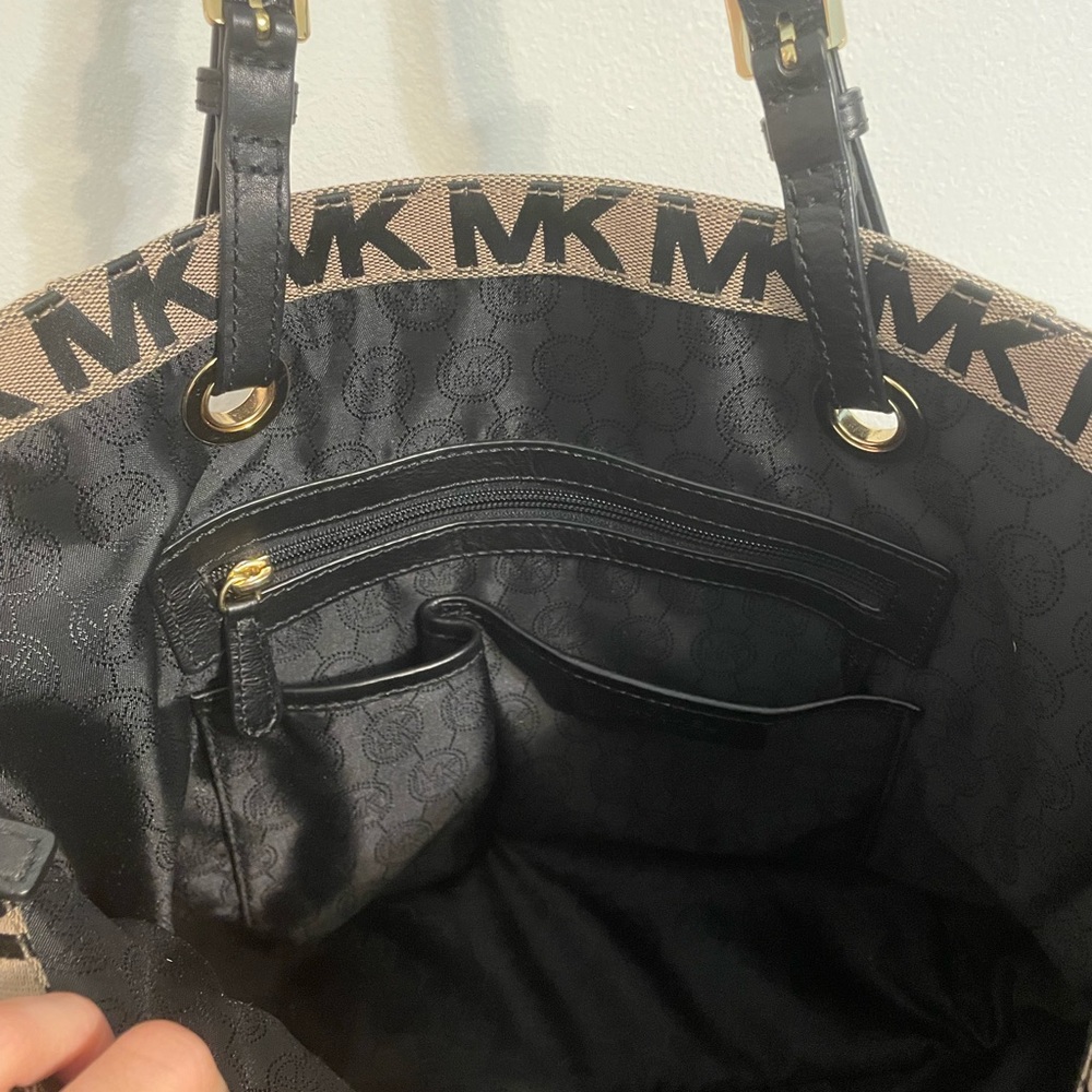 Michael Kors Tote - Picture 10 of 11